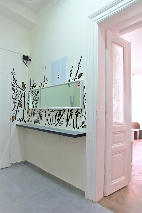 Hostel The Republic Garden Praha Exteriér fotografie