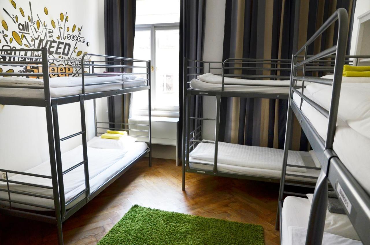 Hostel The Republic Garden Praha Exteriér fotografie