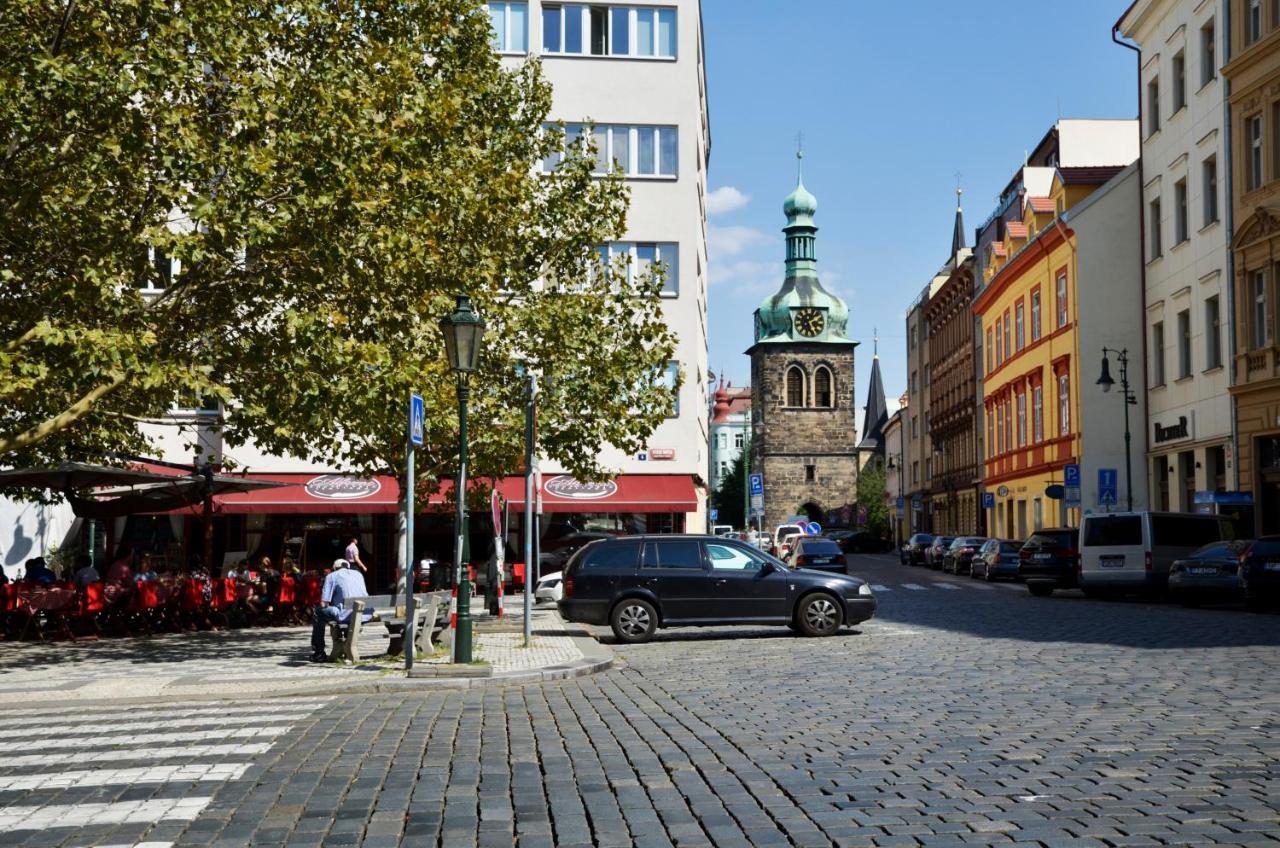 Hostel The Republic Garden Praha Exteriér fotografie