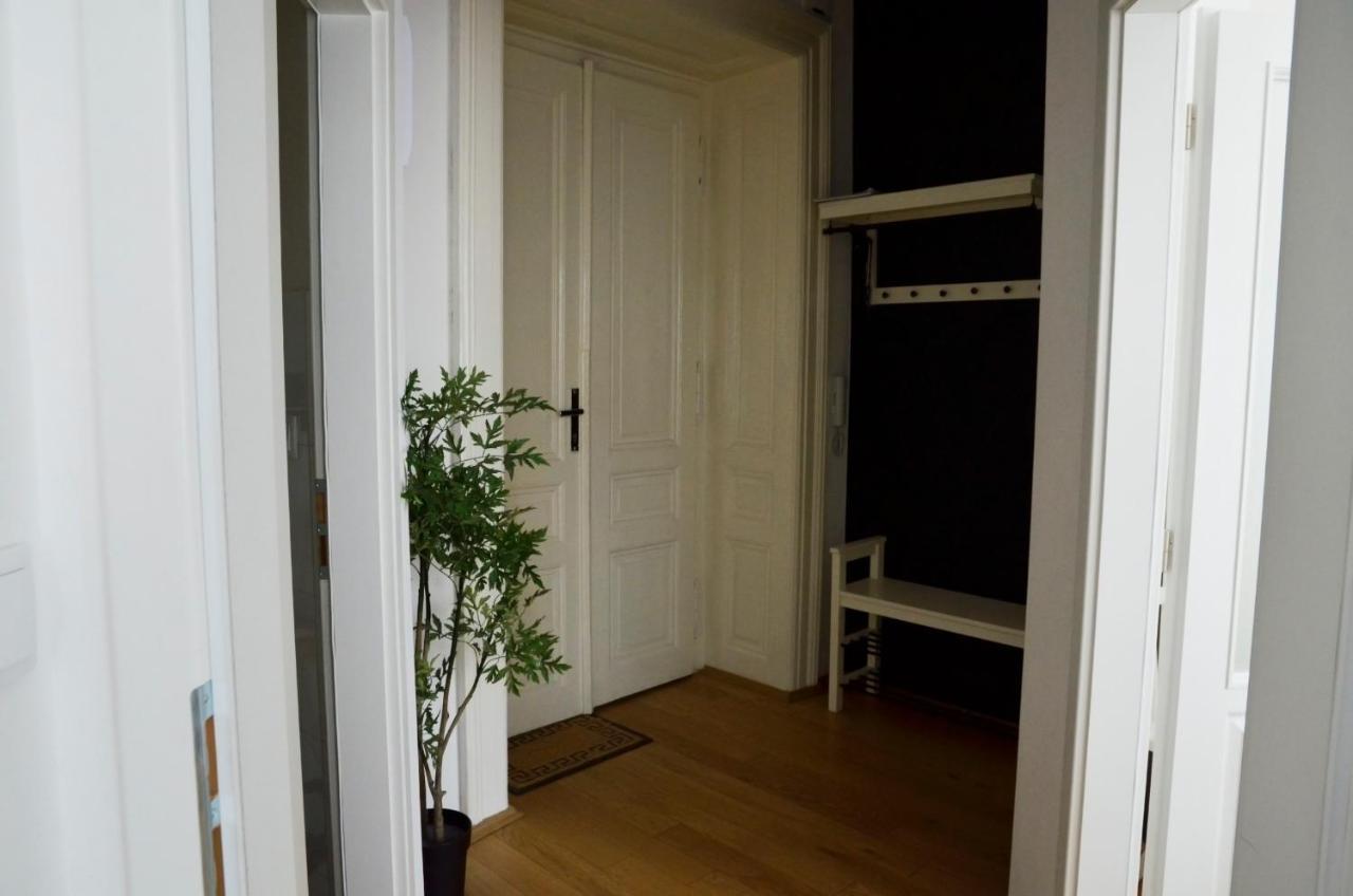 Hostel The Republic Garden Praha Exteriér fotografie