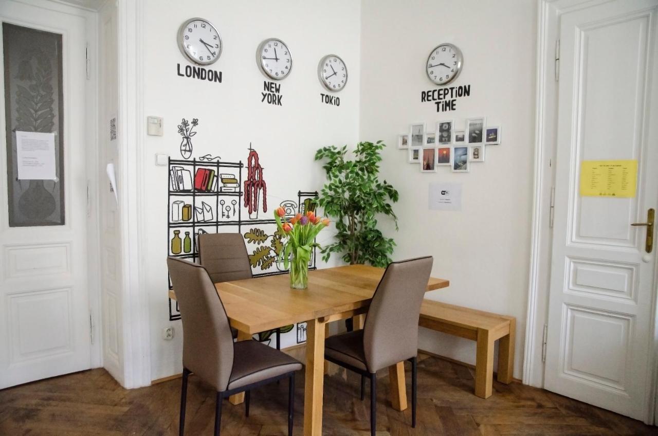 Hostel The Republic Garden Praha Exteriér fotografie